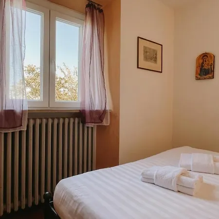 Casa In Pietra Con Vista Unica -